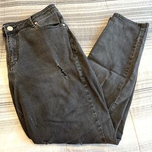 🌺3 for $15🌺 Dark Gray Skinny Jeans